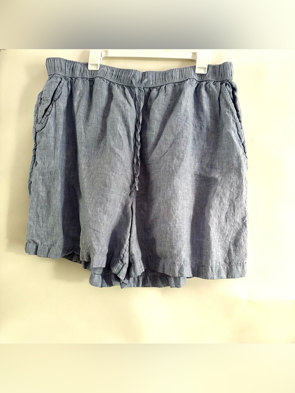 Tahari 100% Linen Drawstring Elastic Waistband Shorts – Chambray Blue-Gray 2x